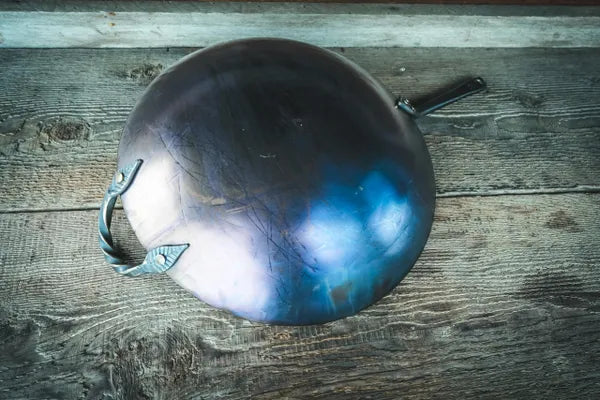 Carbon Steel Wok: The Traditional